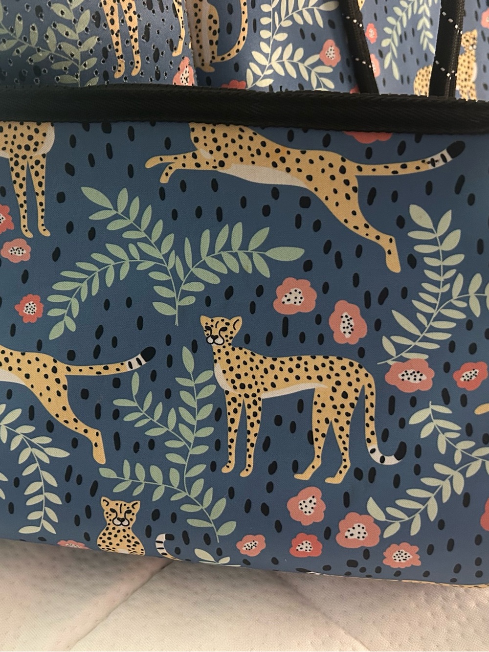 Blue Leopard neoprene print tote bag with matching zippered closure cosmetic bag